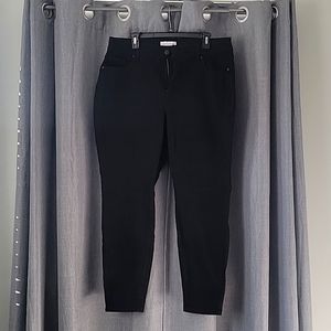 ✨️BOGO free - Lane Bryant high-rise jeggings